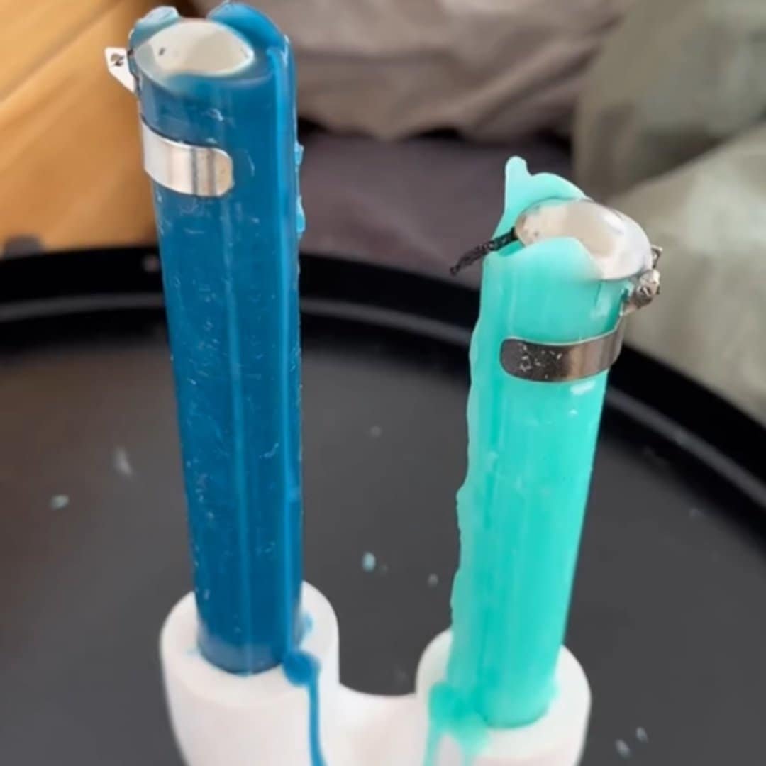 Read more about the article Safe & Easy: Automatic Candle Snuffer