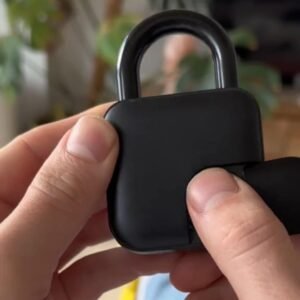 Read more about the article Secure & Keyless Smart Fingerprint Lock