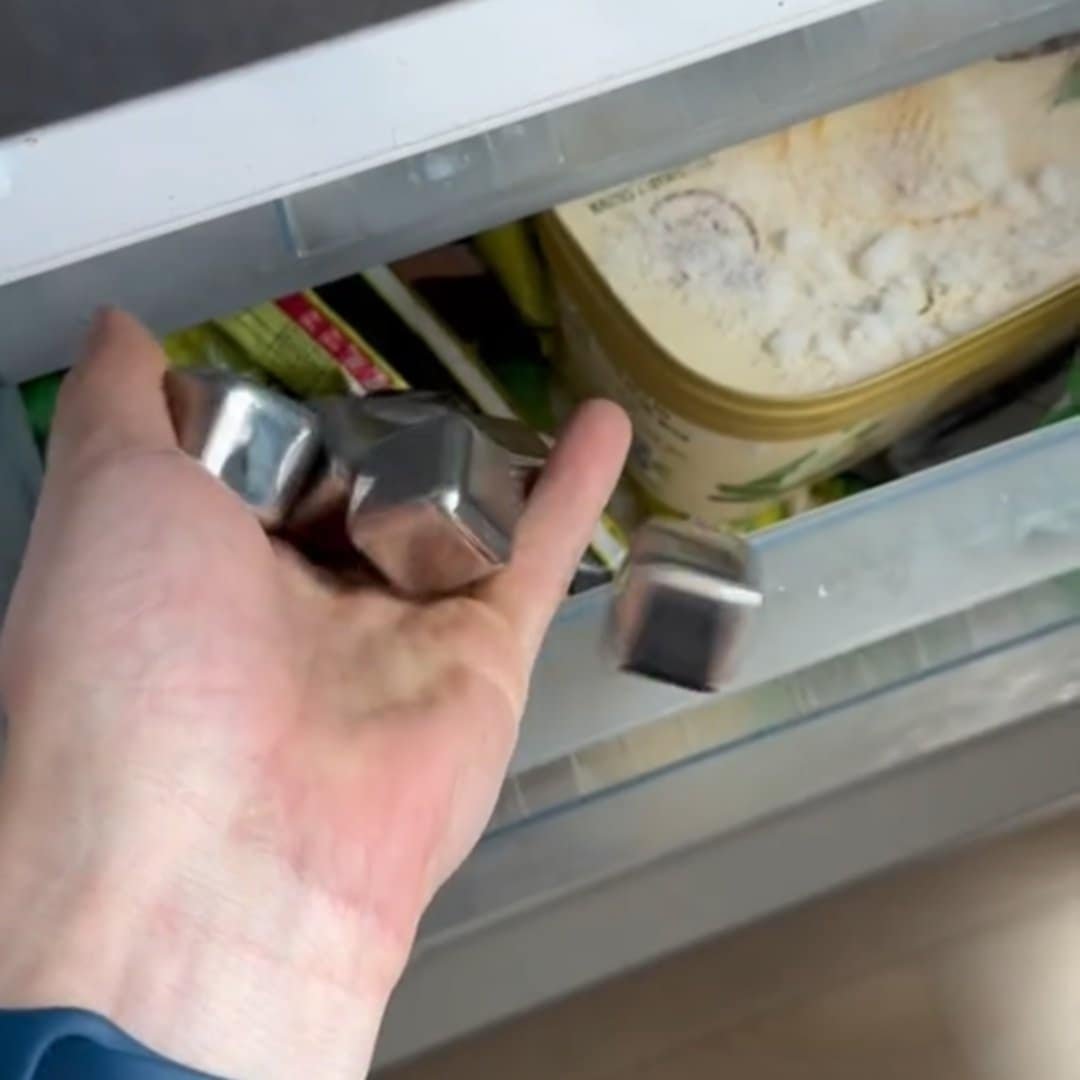 Read more about the article Stainless Steel Ice Cubes