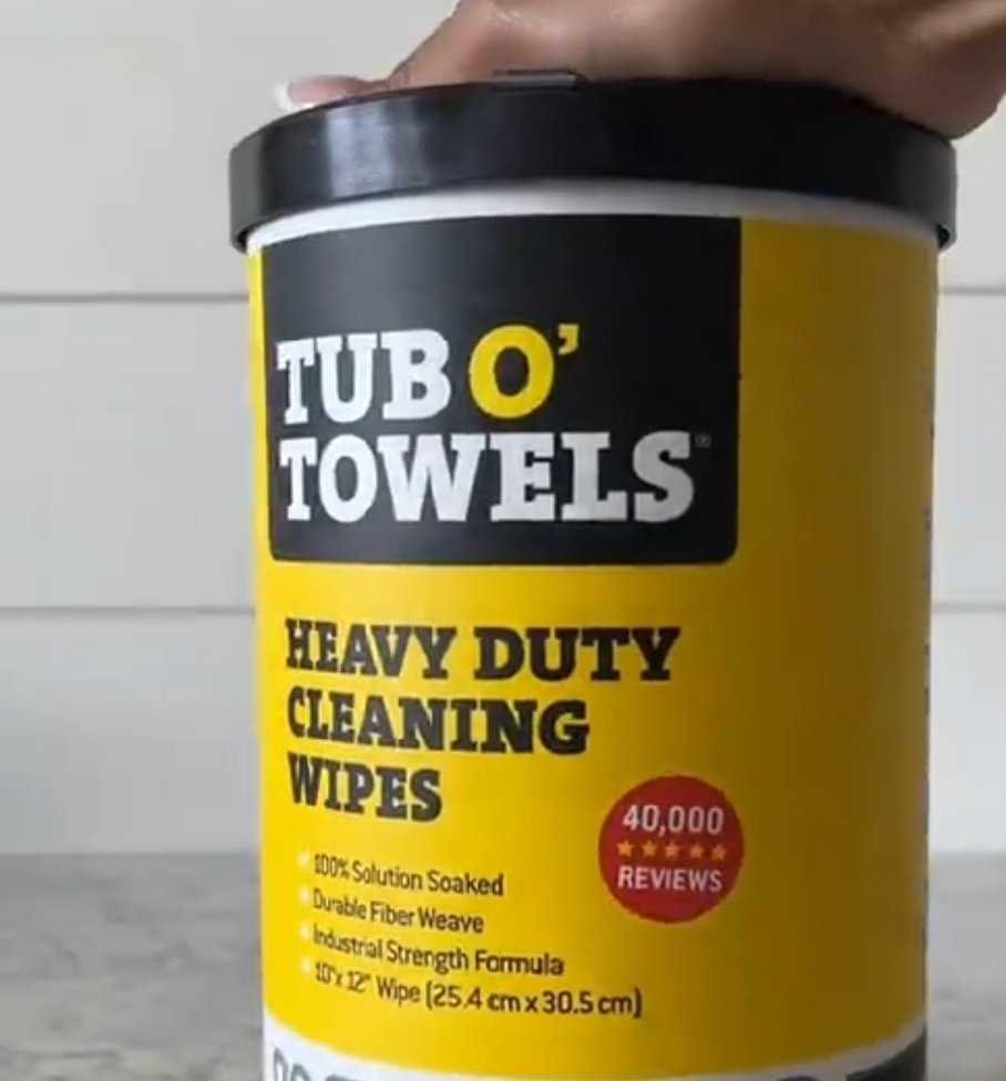 Read more about the article Tub O’ Towels Heavy-Duty Cleaning Power