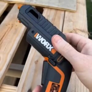 Read more about the article Effortless Driving: Worx 4V Electric Screwdriver