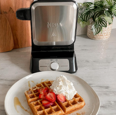 Read more about the article Ninja NeverStick PRO Belgian Waffle Maker