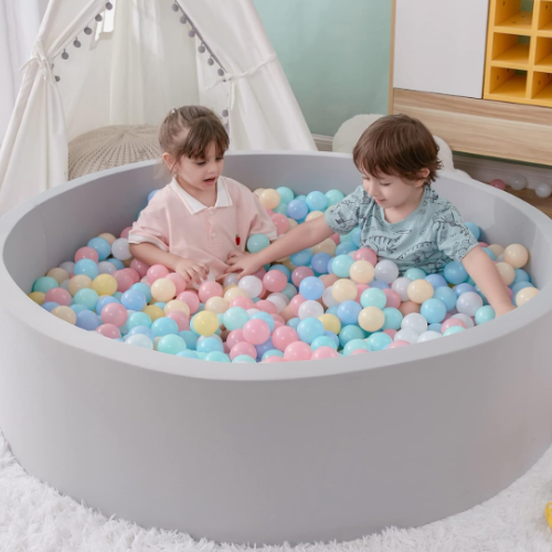 Read more about the article Large Ball Pits for Toddlers